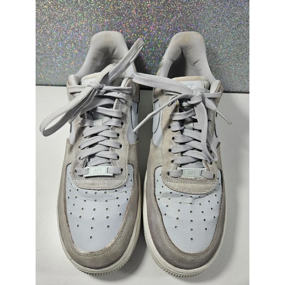 Nike Air Force 1 '07 Low White Silver Suede Leather Sneakers 616725-011 Mens 10‎
